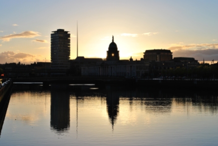 May sunset... the Custom House looks rather good in the fading light...
