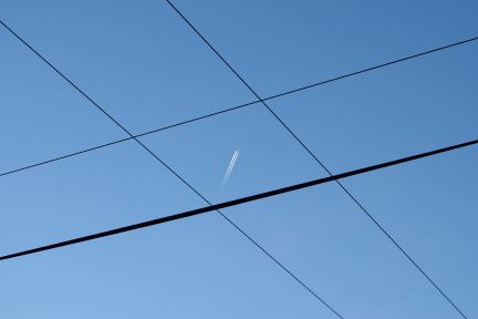 Blue sky wires... a lucky fluke!!