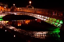Dublin's Ha'penny Bridge... always looks great at night!!